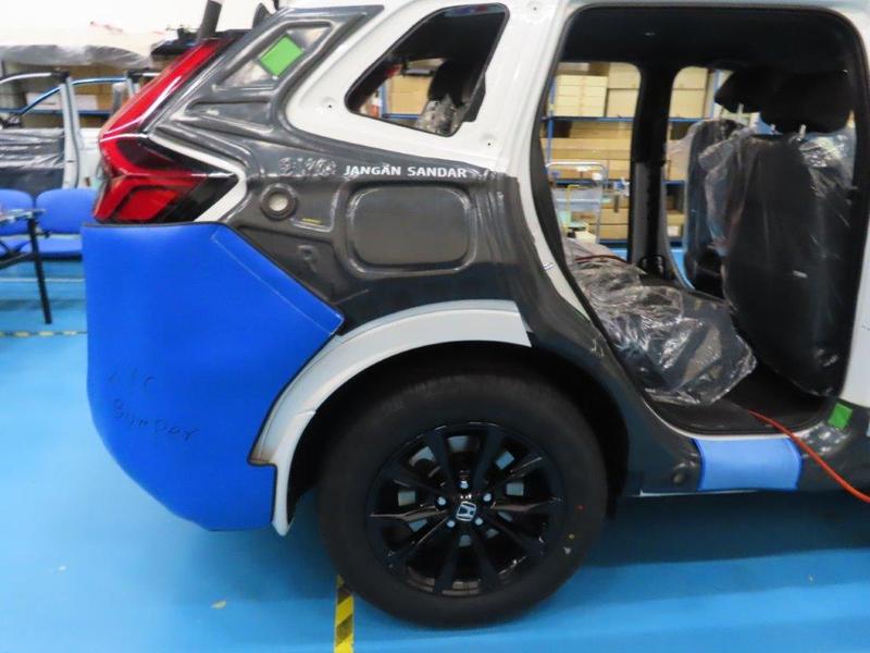 Body Potectors Body Protector Body Cover Fender Bumper Quarter Panel Side Sill 汽车总装 汽车面漆防护罩 汽车面.jpeg